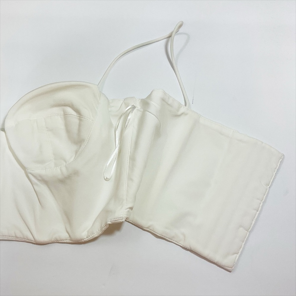 NWT Alieva Carla Crop Structured Crepe Top - Picture 13 of 13